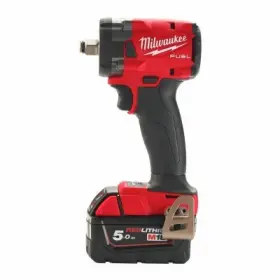 Milwaukee - uťahovák 18V 1/2" 339Nm s 2x AKU 5Ah
